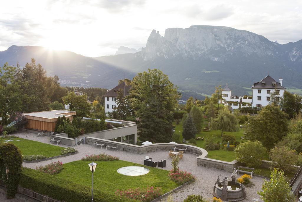 Hotel Bemelmans-Post Collalbo Esterno foto
